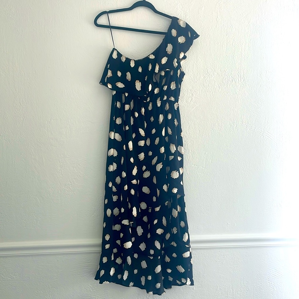 Vine & Love Medium One-Shoulder Long Dress, Black and Cream Print